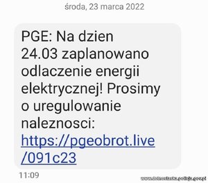 wiadomość tekstowa informująca o odłączeniu prądu za nieuregulowanie płatności z linkiem przekierowującym na rzekomą stronę bankową