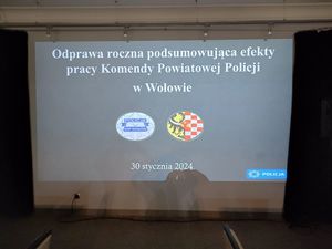 Na zdjęciu widzimy slajd z prezentacji &quot;Odprawa roczna podsumowująca efekty pracy wołowskich policjantów w 2023 roku&quot;