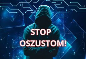 Na zdjęciu widzimy postać z kapturem oraz napis &quot;STOP OSZUSTOM&quot;